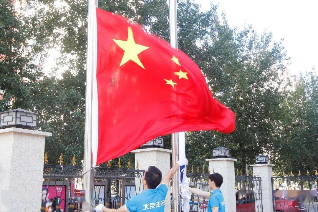 什么是早期乳腺癌?这个检查是公认的诊断方法,希望能帮到您